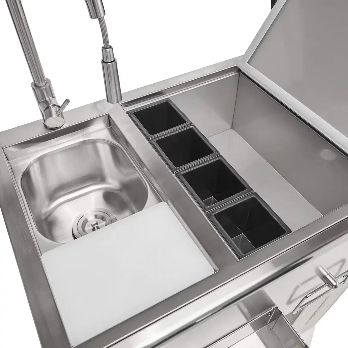 Coyote 30" Refreshment Center