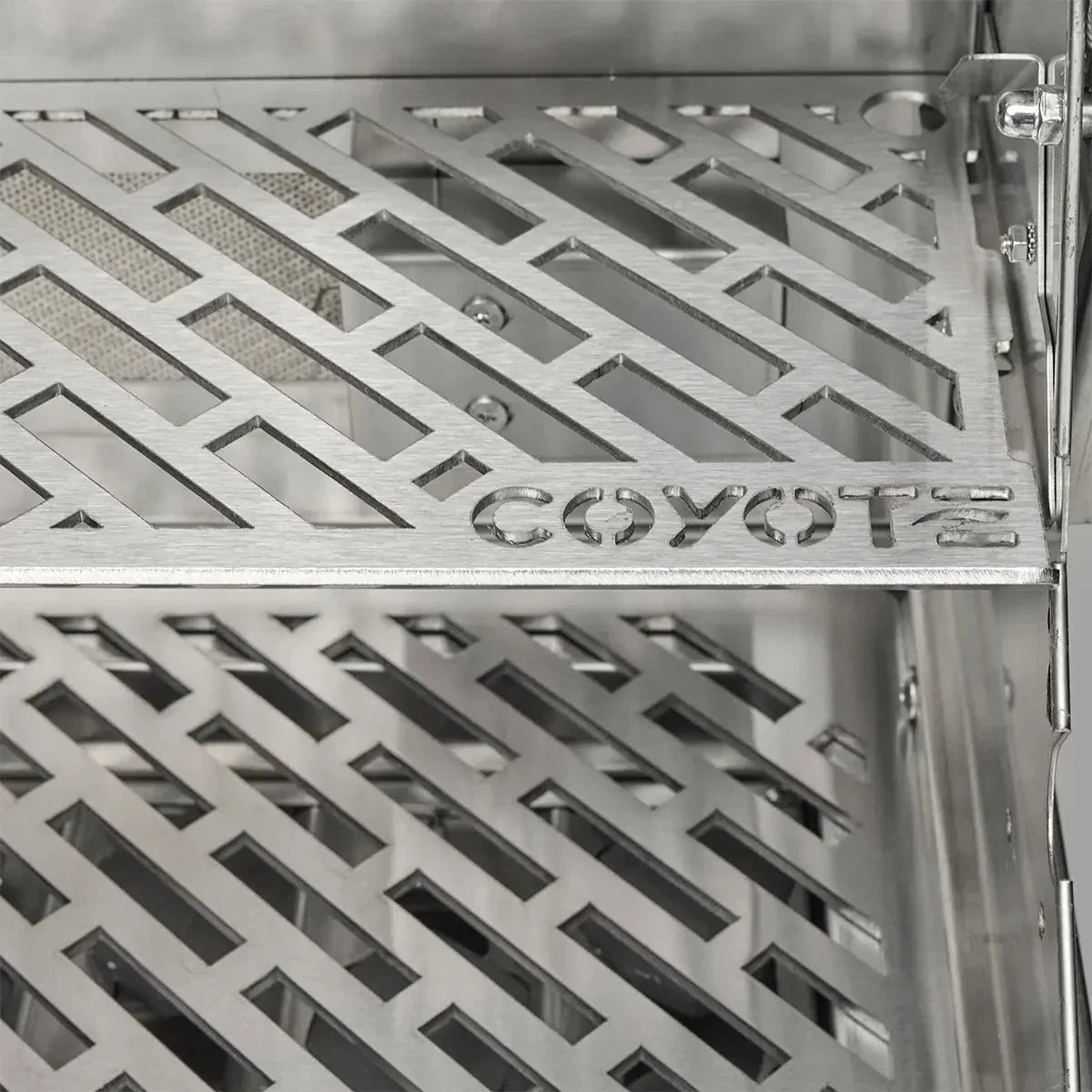 Coyote CL-Series Built-In Gas Grill