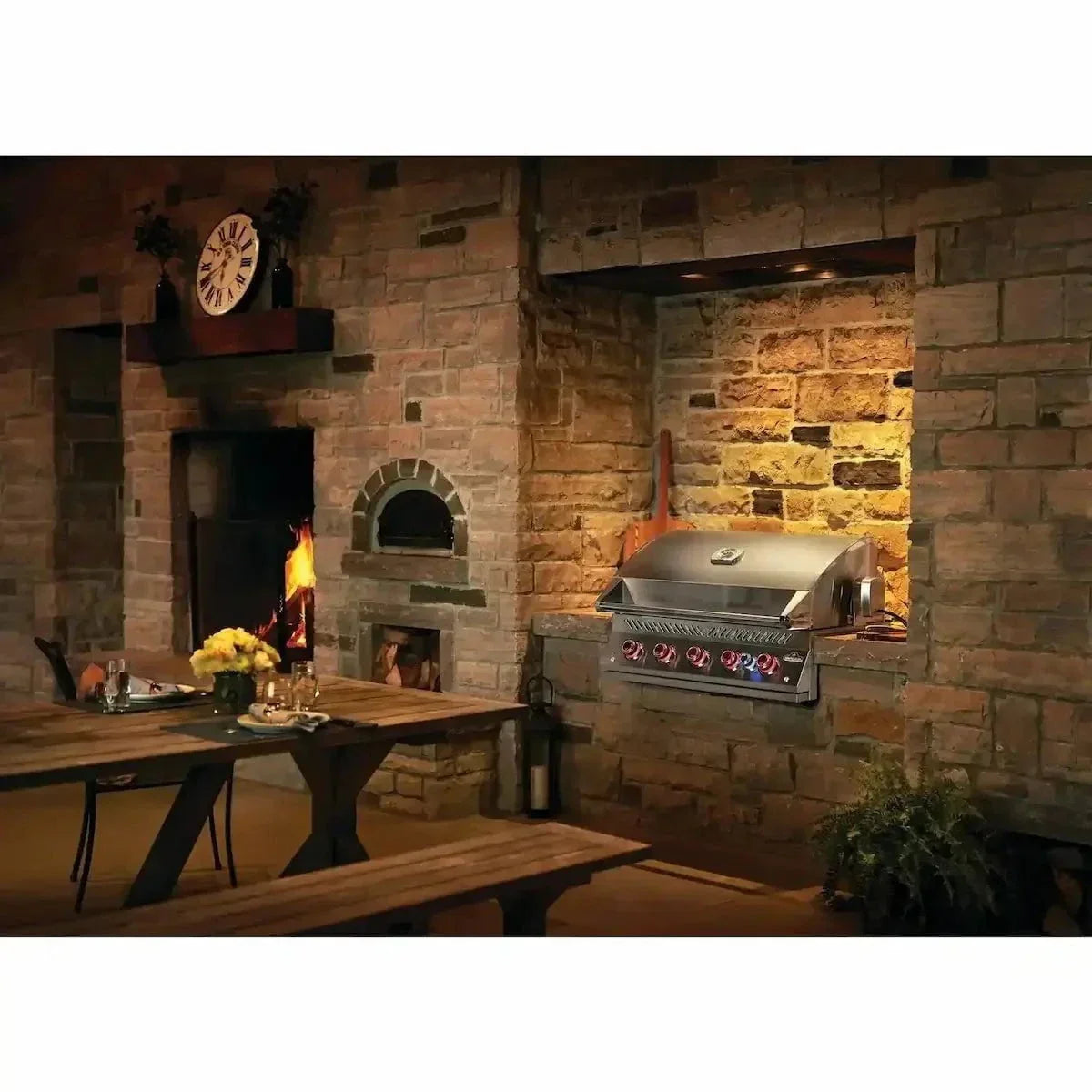 Napoleon Built-In 700 Series 38-inch Gas BBQ Grill with Rear Infrared Burner BIG38RB-1